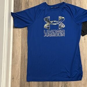 under Armour, short sleeve performance sport T-shirt